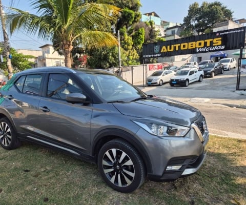 Nissan Kicks SL Aut flex 17 impecável