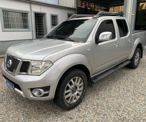 NISSAN Frontier 2.5 SL 4X4 TURBO DIESEL CABINE DUPLA AUTOMÁTICO