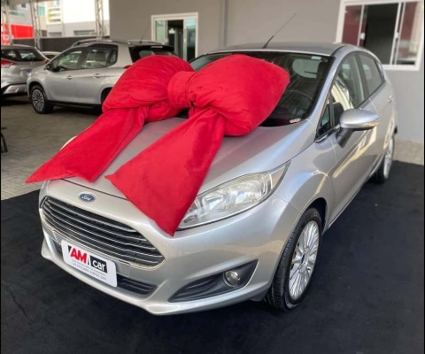 Ford New Fiesta Hatch 1.6 TITANIUM AT - Prata - 2015/2016