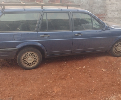 FORD ROYALE à venda.