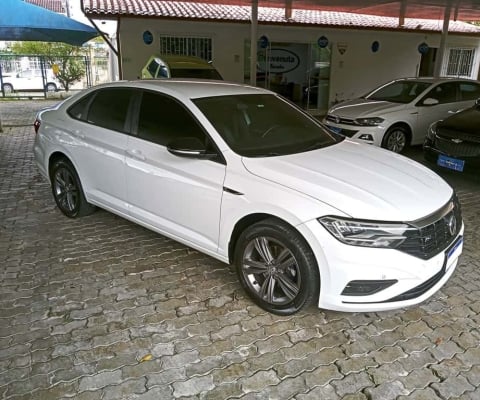 JETTA R-Line 250 TSI 1.4 Flex 16V Aut.