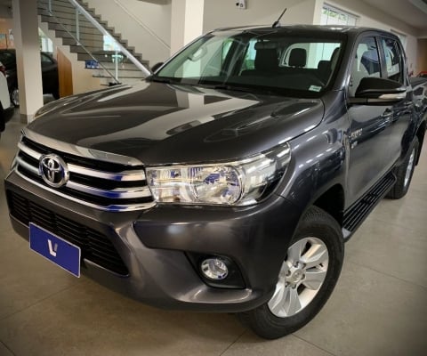 Toyota Hilux CD SR 2.7 16v 4x2 AT