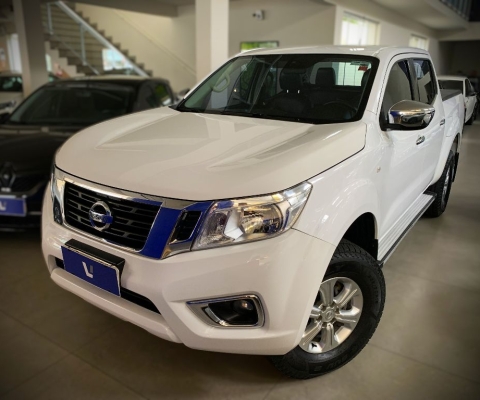 Nissan Frontier CD SE 2.0 4x4 Bi-Tb AT