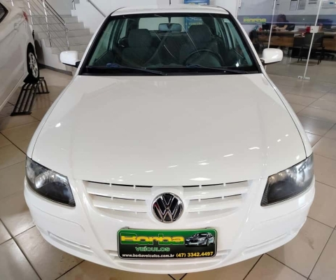 Volkswagen Gol  (novo) 1.0 Mi Total Flex 8V 2p - Branca - 2012/2013