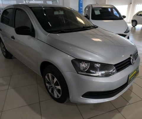 Volkswagen Gol (novo) 1.0 Mi Total Flex 8V 4p  - Prata - 2014/2015