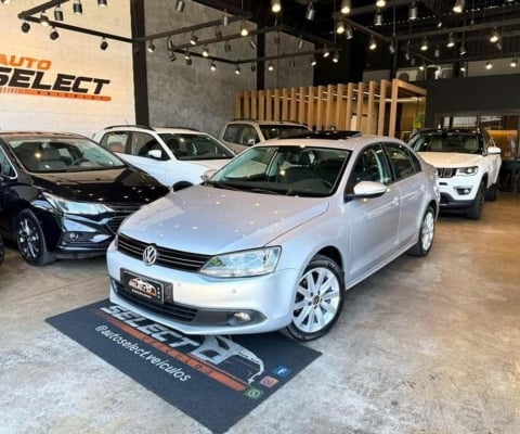 VOLKSWAGEN JETTA 2.0 2014