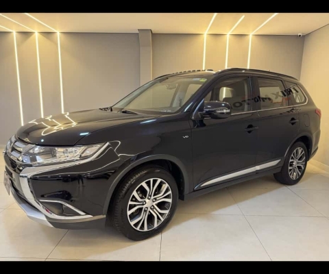 MITSUBISHI OUTLANDER 3.0 GT 4X4 V6  AUT. C/ TETO SOLAR / 7 LUGARES