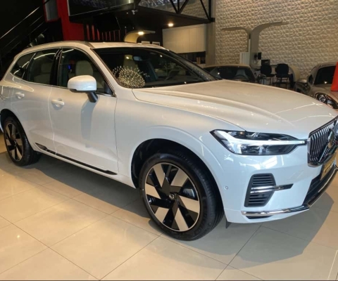 Volvo XC60 2.0 T8 RECHARGE ULTIMATE AWD GEARTRONIC