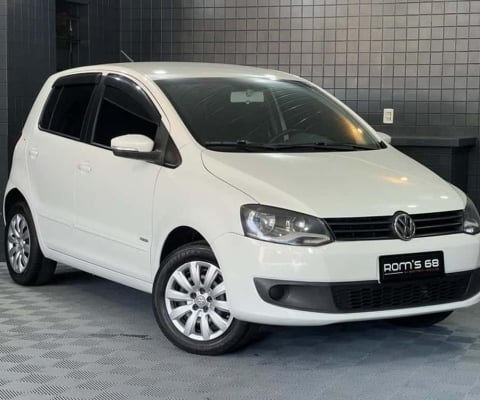 VOLKSWAGEN FOX 1.0 8V (G2) (CONFORT) 4P 2014