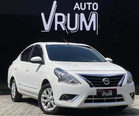 NISSAN VERSA 16SV CVT 2017