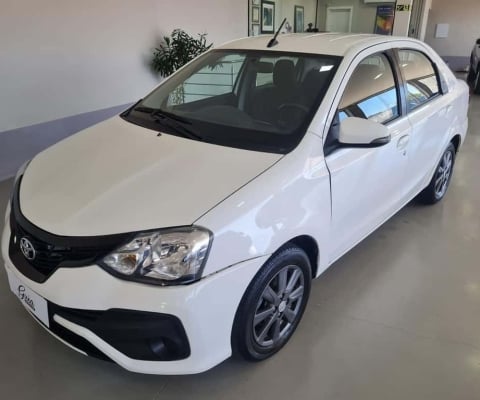 Toyota Etios X Plus Sedan 1.5 Flex 16V 4p Aut.  - Branca - 2020/2020