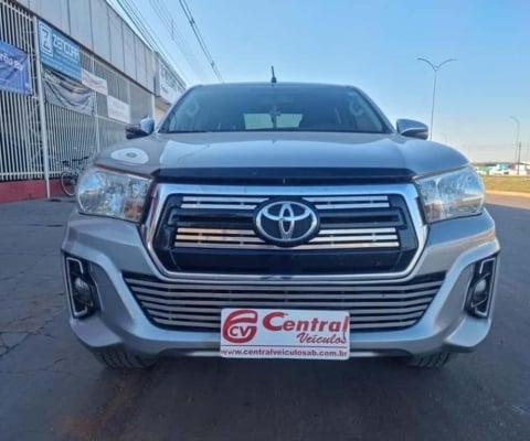 TOYOTA HILUX 2.8 SRV 4X4 CD 16V DIESEL 4P AUT 2019