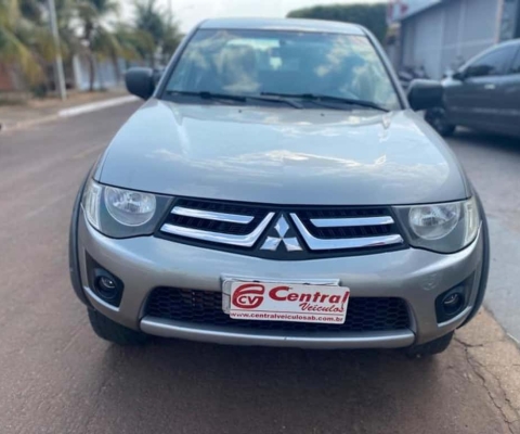 MITSUBISHI L200 TRITON 3.2 D 2012