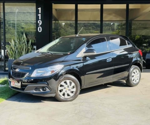 Chevrolet Onix 2014 1.0 mpfi lt 8v flex 4p manual