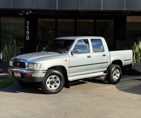 Toyota Hilux 2003 3.0 srv 4x4 cd 16v turbo diesel 4p manual