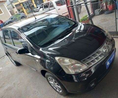 Nissan Livina   1.8 S, câmbio automático,  ano 2010