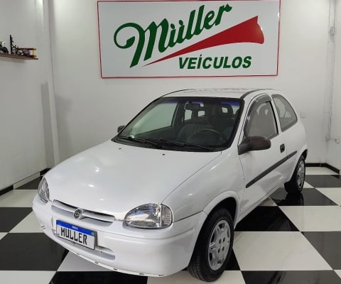 Corsa GL 1.6 8v básico 1999