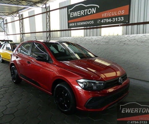 Volkswagen Polo Track First Edition 1.0 Flex 12V 5p - Vermelha - 2023/2023