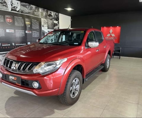 Mitsubishi L200 TRITON 2.4 16V TURBO DIESEL SPORT HPE CD 4P 4X4 AUTOMÁTICO