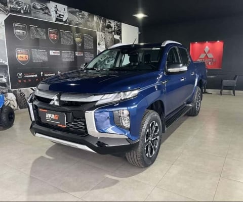 Mitsubishi L200 TRITON 2.4 16V TURBO DIESEL SPORT HPE-S CD 4P 4X4 AUTOMÁTICO