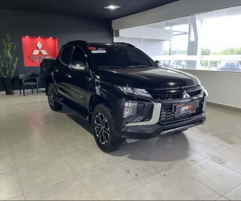 Mitsubishi L200 TRITON 2.4 16V TURBO DIESEL SPORT HPE CD 4P 4X4 AUTOMÁTICO