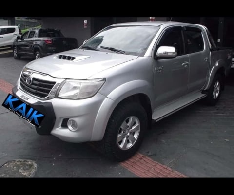 TOYOTA HILUX 3.0 SRV 4X4 CD 8V TURBO 4P