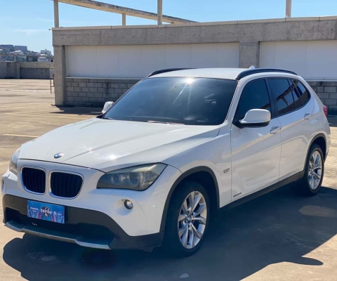 BMW X1 2.0 SDRIVE 18i 4X2 16V 4P