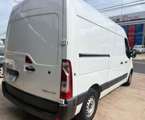 Master 2.3 dCi Grand Furgão completa