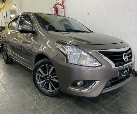 NISSAN VERSA UNIQUE 1.6 16V FlexStart 4p Aut.