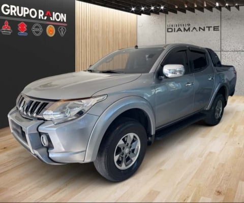 Mitsubishi L200 TRITON 2.4 16V TURBO DIESEL SPORT HPE CD 4P 4X4 AUTOMÁTICO