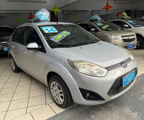 FORD FIESTA SEDAN SE 2014 1.6 FLEX 8V COMPLETO KM BAIXO SUPER NOVO WHATSAPP 11-94736-9415 