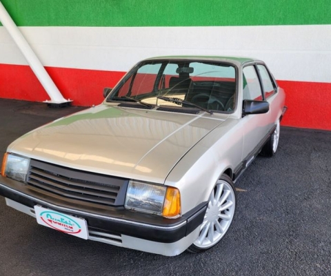 CHEVETTE DL 1.6 AP ÀLCOOL, Mecânica Nova, Documentos tudo em Ordem. Lindo Carro!