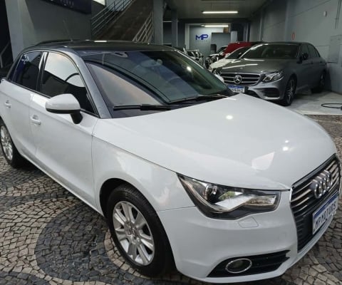 Audi A1 2015 1.4 tfsi sportback attraction 16v 122cv gasolina 4p s-tronic