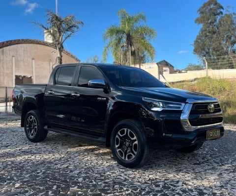 Toyota Hilux /  CDSRXA4FD - Preta - 2022/2022