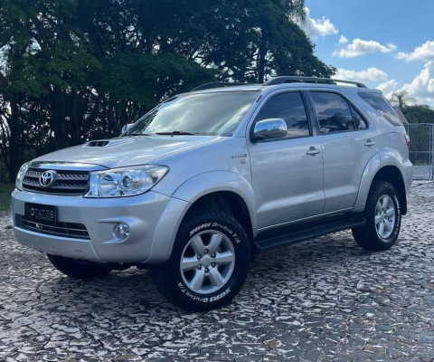 Toyota Hilux SW4 I/  SRV4X4 - Prata - 2009/2009