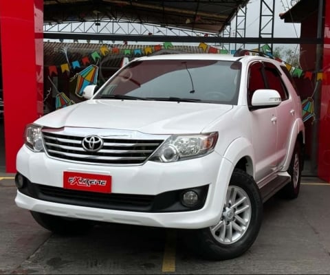 Toyota HILUX SW4 2.7 SR 4X2 16V FLEX 4P MANUAL