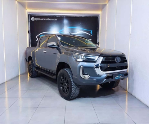 Toyota Hilux CD SRX 4x4 2.8 TDI 16V Diesel Aut.  - Cinza - 2022/2022