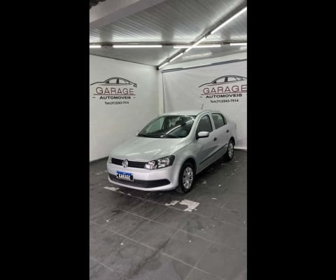 Volkswagen Voyage 1.6 City  Mi Total Flex 8V 4p  - Prata - 2013/2014