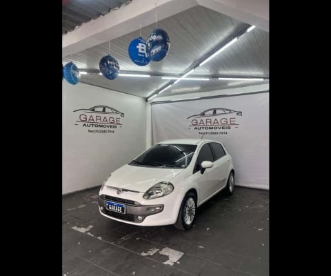 Fiat Punto ESSENCE 1.6 Flex 16V 5p  - Branca - 2014/2014