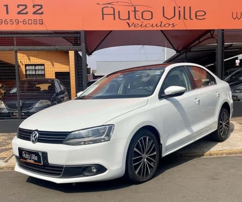 JETTA Highline 2.0 TSI 16V 4p Tiptronic