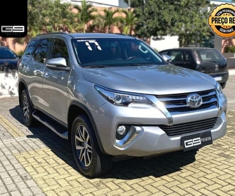 Toyota Hilux sw4 2017 2.8 srx 4x4 7 lugares 16v turbo intercooler diesel 4p automático