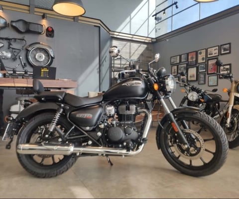 Royal Enfield Meteor 350 Stellar Black