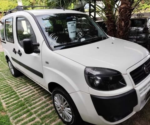 FIAT Doblo 1.8 16V 4P FLEX ESSENCE 7 LUGARES