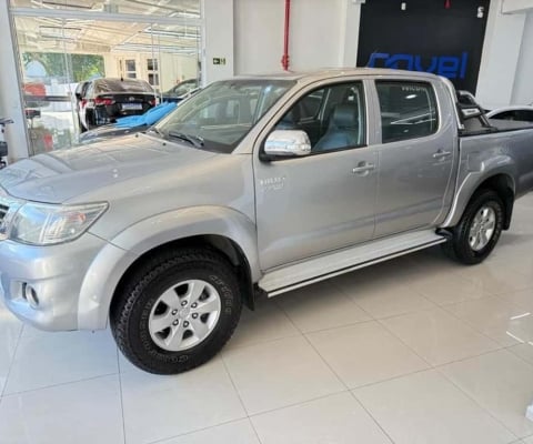 TOYOTA HILUX CD4X2 SRV 2015