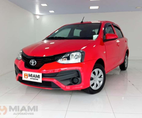 Toyota Etios X 1.3 - Vermelha - 2019/2020