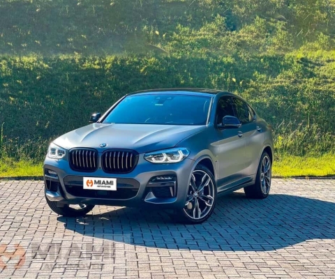 BMW X4 M40i 3.0 V6 - Preta - 2020/2020