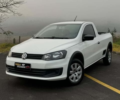 Volkswagen Saveiro Startline 1.6 T.Flex 8V  - Branca - 2015/2016