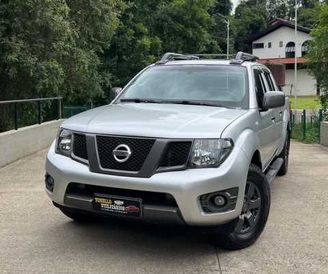 Nissan Frontier SV AT.CD 4x4 2.5 TB Diesel Mec.  - Prata - 2014/2014