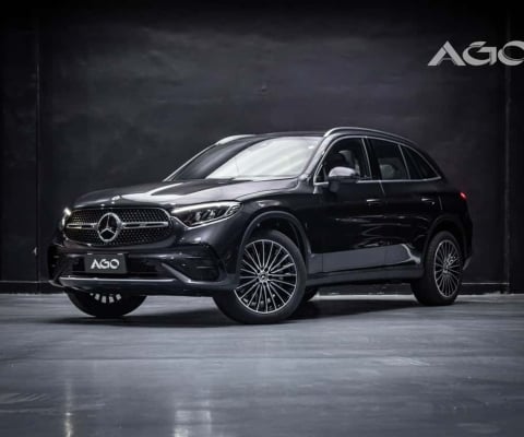 MERCEDES-BENZ GLC 300 2.0 AMG LINE 4MATIC TURBO HÍBRIDO 4P