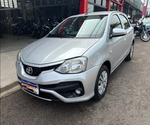 Toyota ETIOS 1.3 X 16V FLEX 4P MANUAL